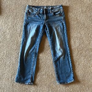 American Eagle Capris